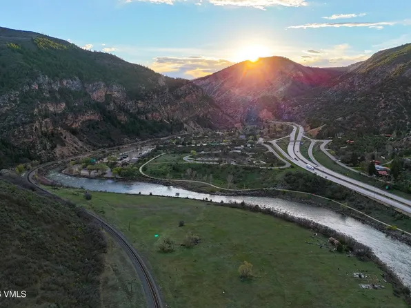 1312 County Rd, Glenwood Springs, CO 81601