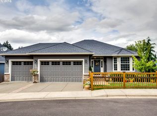 13201 SW Maplecrest Ct, Tigard, OR 97223