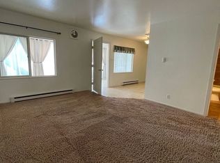 62 Glen Royal Dr #8, Pueblo, CO 81005