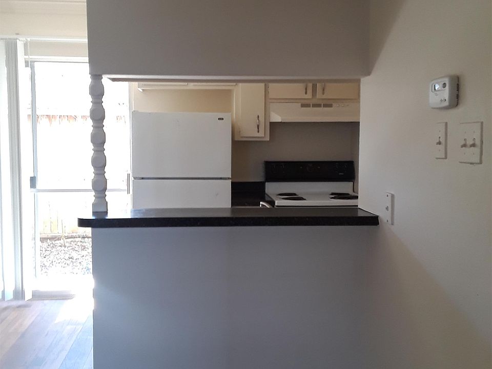 1st image of 11726 West Ave APT L8