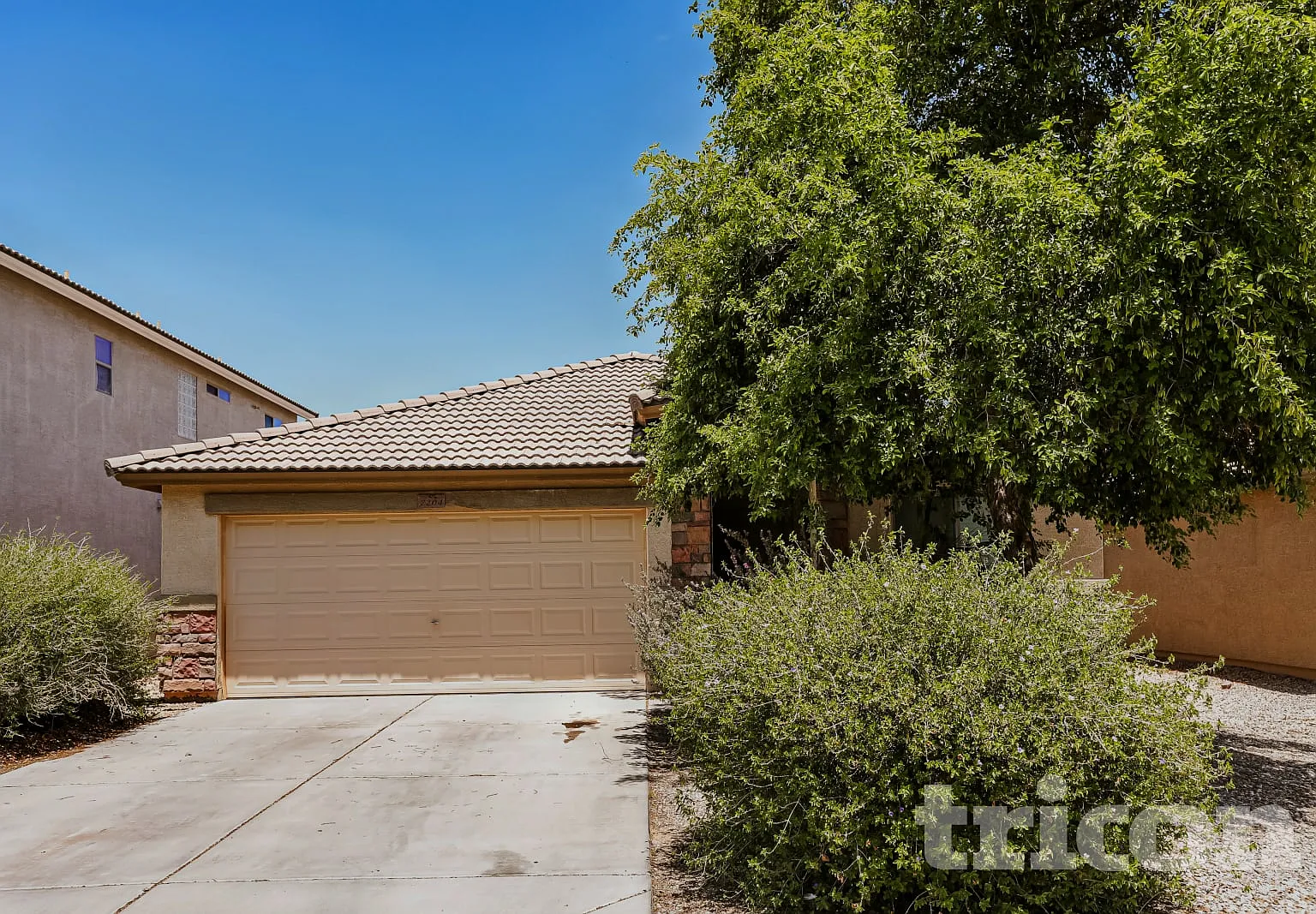 2204 W Vineyard Plains Dr Queen Creek AZ — Photo 1