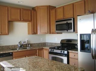 2894 Chinkapin Oak Ln, Woodbridge, VA 22191