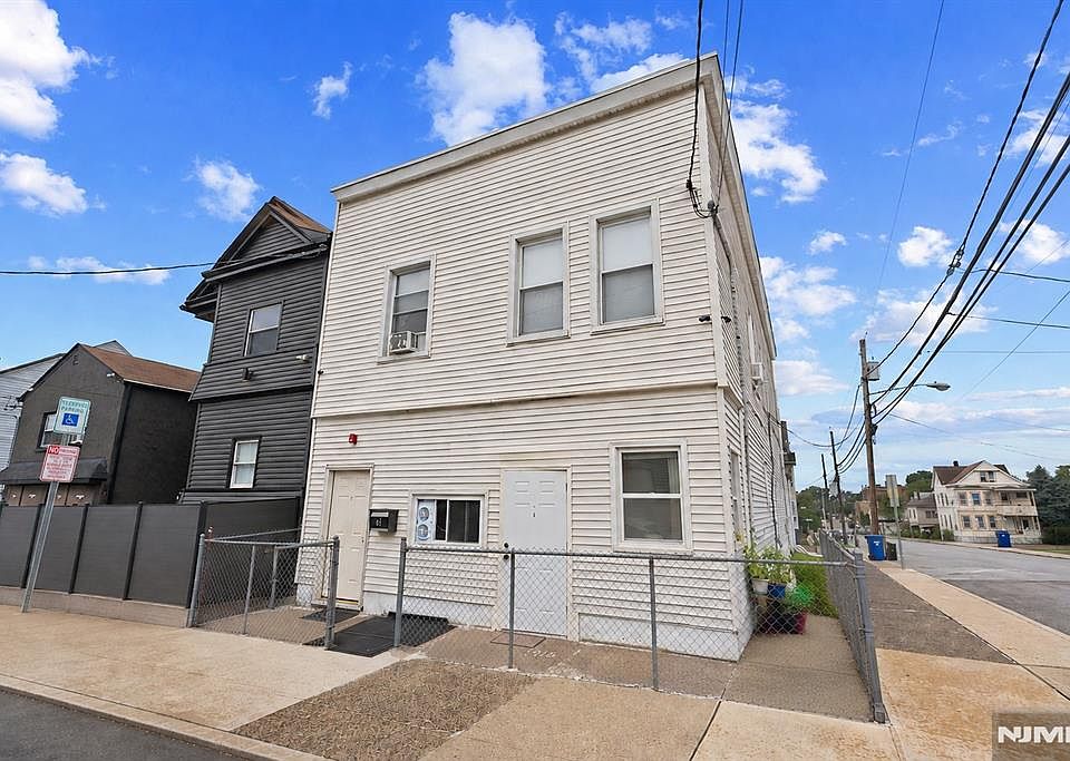 1st image of 54 Genessee Ave