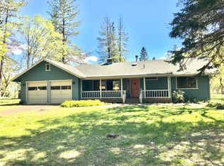 379 Latigo Ranch Rd, Williams, OR 97544