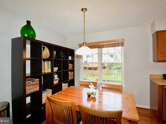 3rd image of 7750 Wolford Way