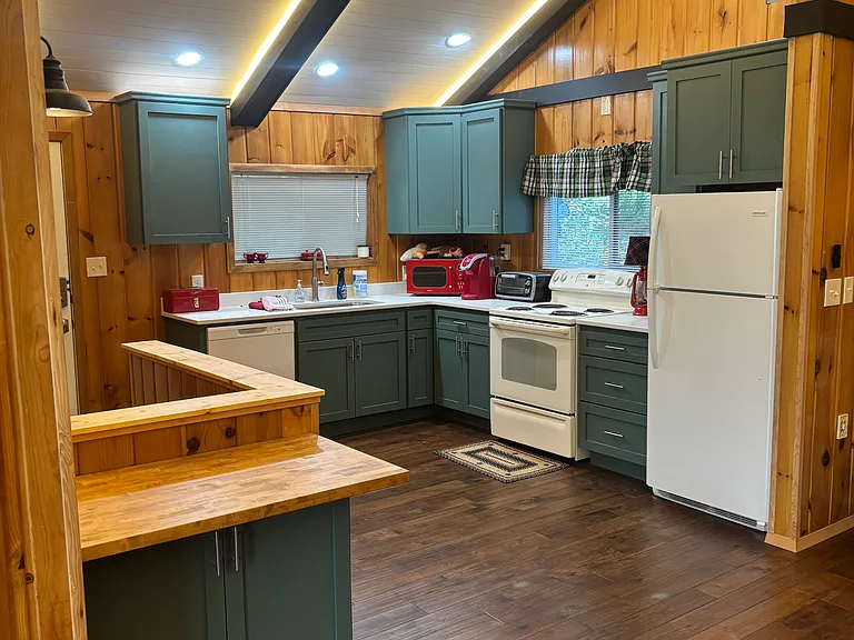 21441 N Cochran Ln — Photo 22