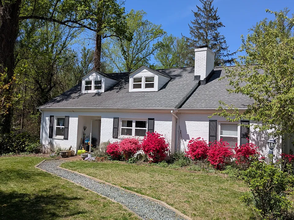 116 Howard Dr