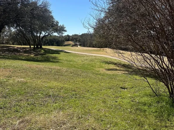 5111 Elms Ct, Granbury, TX 76049
