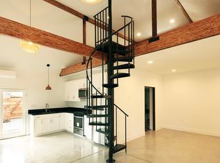 904 1/2 Monterey Rd, South Pasadena, CA 91030