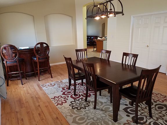 4th image of 3617 W Menadota Dr