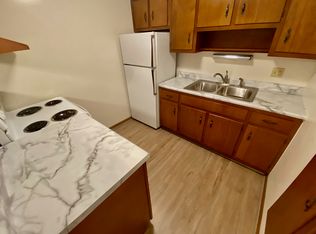 1651 Cumberland St, Saint Paul, MN 55117
