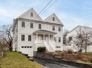 49 Bridge St #49, Newton, MA 02458
