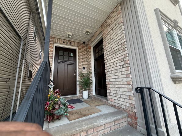452 Fulton St #1