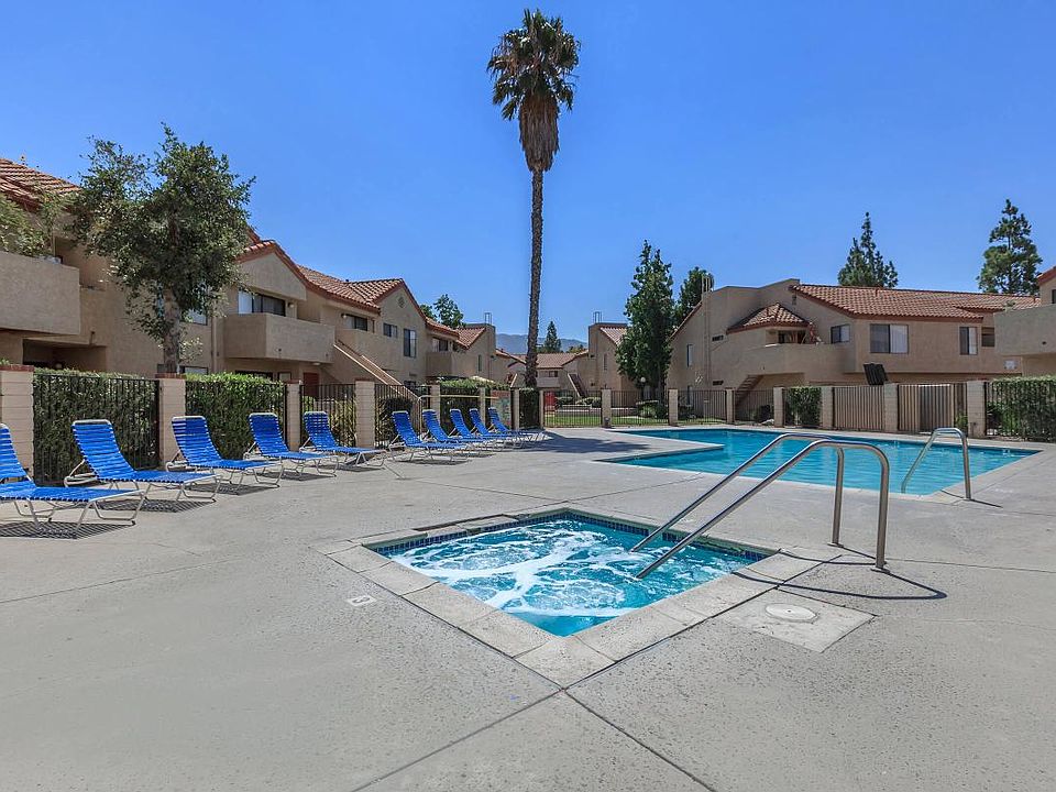 The Village Apartment Rentals Santa Clarita, CA Zillow