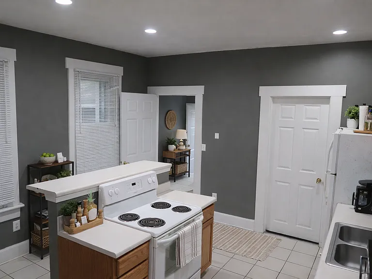 1515 Summit St — Photo 9
