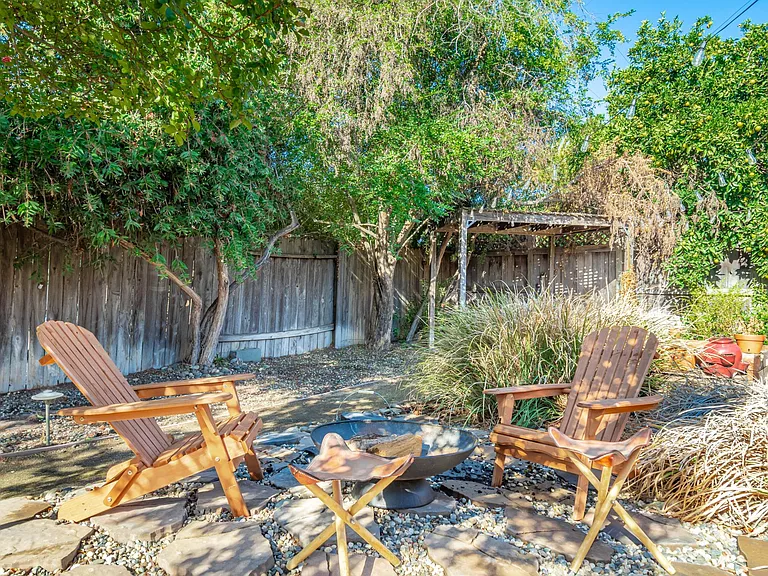 6825 Cobalt Way — Photo 47