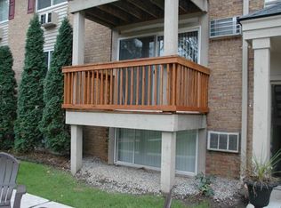 417 Parkdale Ave UNIT 5, Rochester, MI