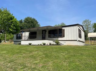 608 W Cherokee St, Blacksburg, SC 29702