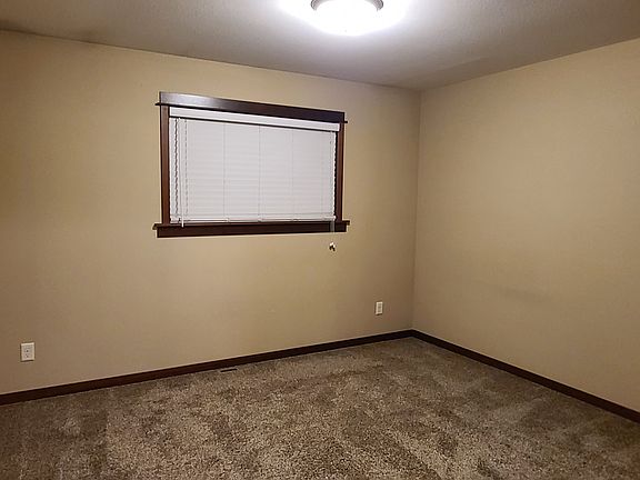 3rd image of 1738 12th St S APT G