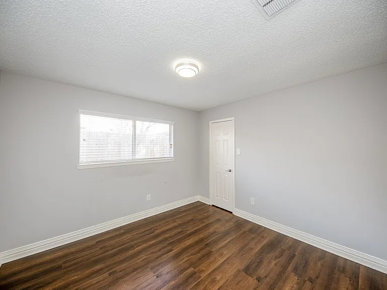 451 Gentilly Dr — Photo 22