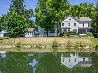 43 Monument Ave, Old Bennington, VT 05201