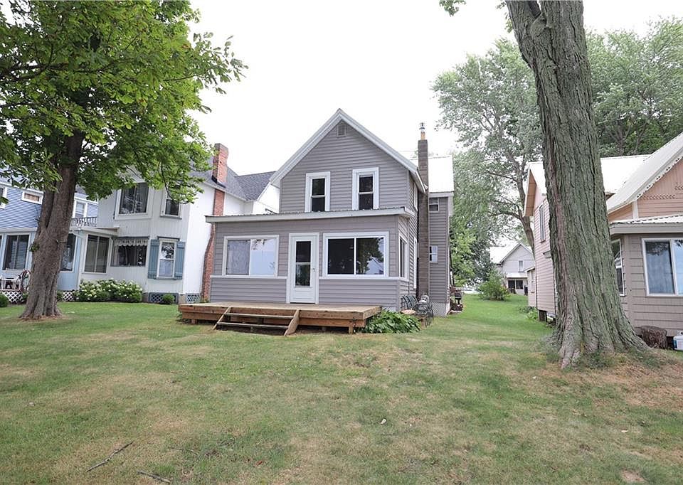 1st image of 7540 Charles Pt