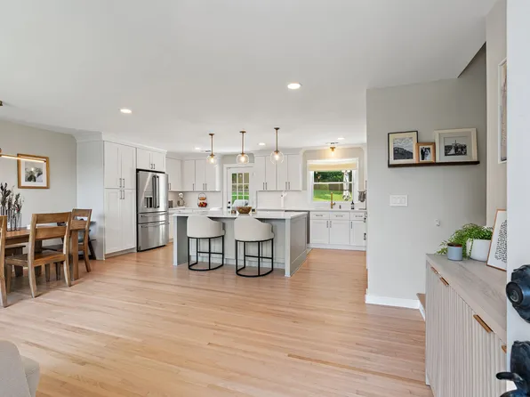 5028 Briarwood Dr, Nashville, TN 37211