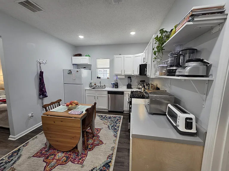 2875 Yale Ave — Photo 8