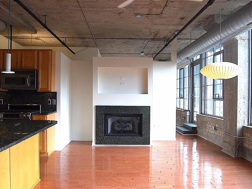 Living room overview