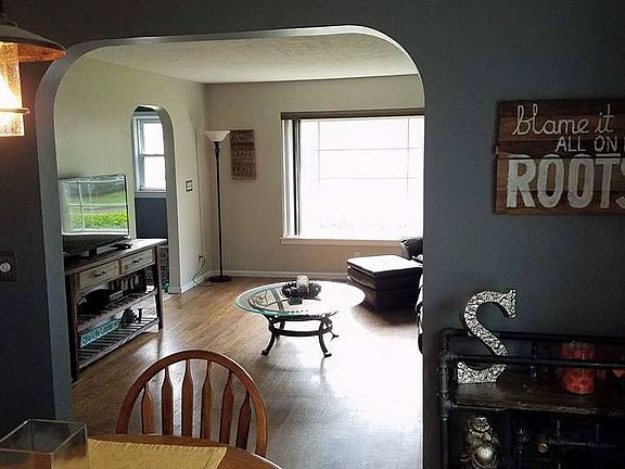 5th image of 284 Merchant Ave