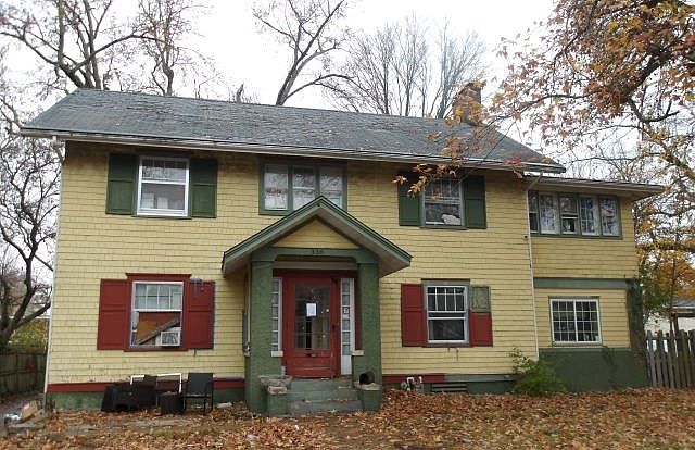 2nd image of 338 W Decatur St