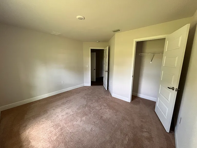 Bedroom 3 w. closet