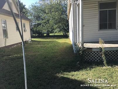 3rd image of 416 Cottage Ave