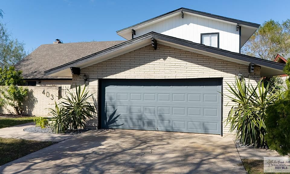 1st image of 403 Windcrest Dr