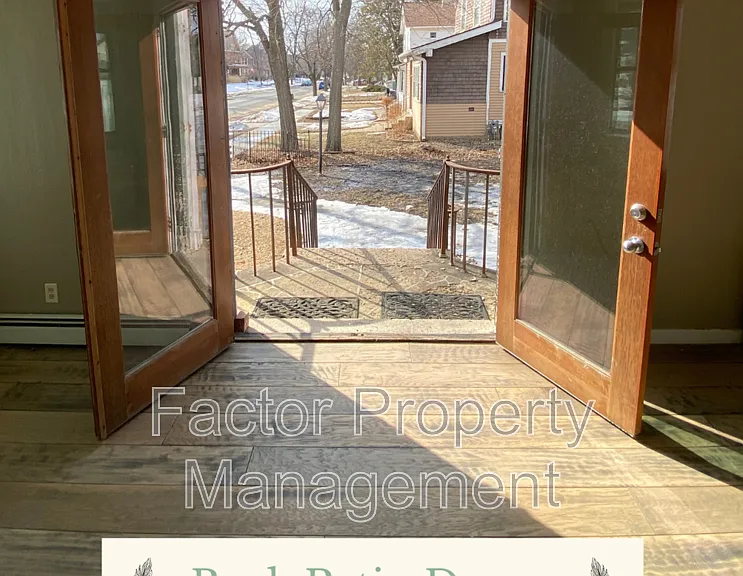 130 Parsons St — Photo 8