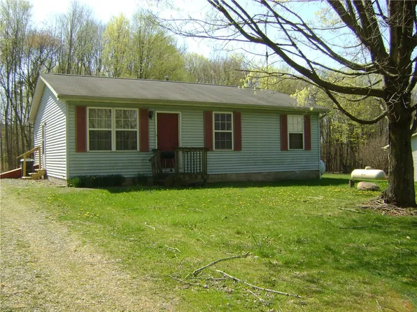 3489 E State Rd, Jamestown, PA 16134