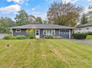 46 Wexford Rd, Syracuse, NY 13214