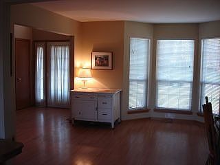 5th image of 4630 Southhampton Dr