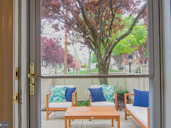 3rd image of 1403 N Van Dorn St #C