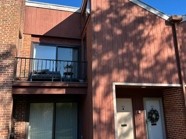 11 Shore Rd APT 6B, Somers Point, NJ 08244