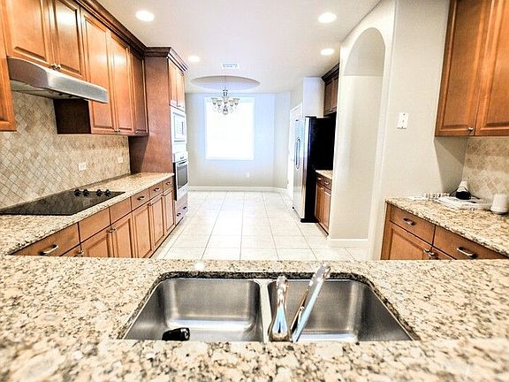 2nd image of 8743 The Esplanade APT 26