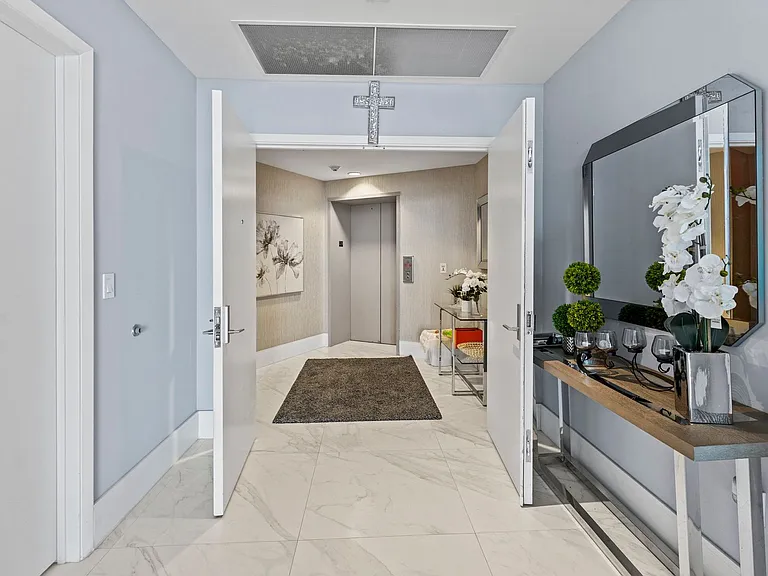 701 N Fort Lauderdale Beach Blvd #1205 — Photo 5