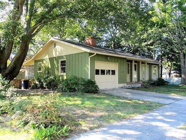 2nd image of 114 Norfolk St