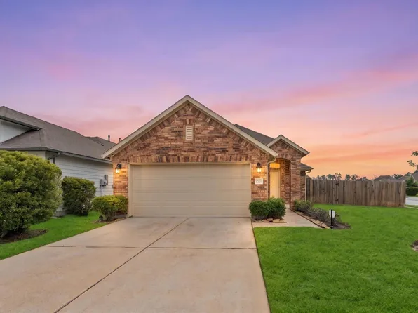 2702 Meadow View Ln, Conroe, TX 77385