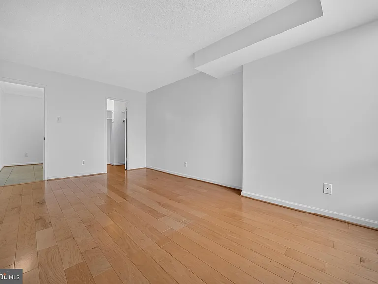 1800 Old Meadow Rd #101 — Photo 56