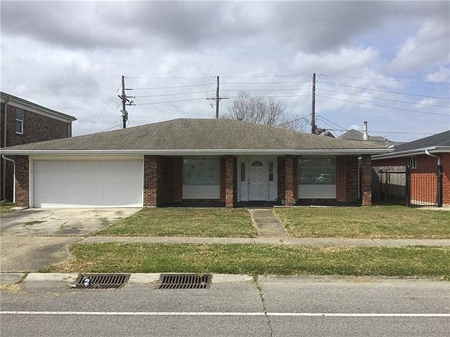 1st image of 2604 Jean Lafitte Pkwy