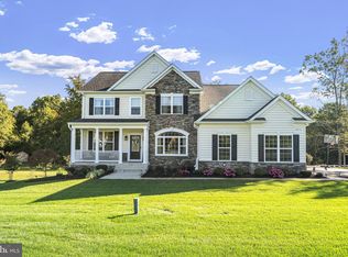 6876 S Zelkova Ct, La Plata, MD 20646