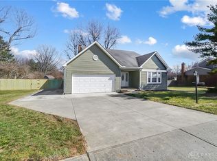 1422 Possum Run Ct, Dayton, OH 45440