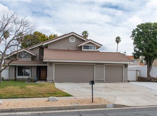 221 Jesse Way, Redlands, CA 92374