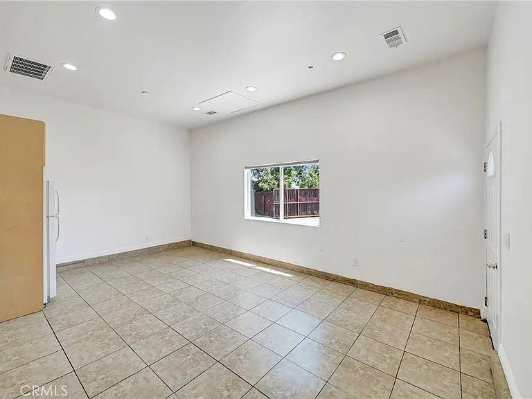 10163 Petit Ave — Photo 7